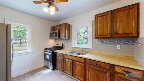 3404 2nd Ave, Mchenry, IL 60050 photo 9