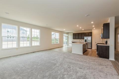 3626 Emerald Rd, Elgin, IL 60124 photo 7
