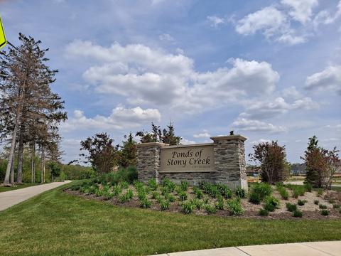 3626 Emerald Rd, Elgin, IL 60124 photo 22