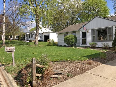 603 Bourn St, Harvard, IL 60033 photo 2