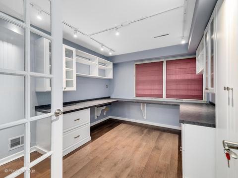 1205 S Main St, Wheaton, IL 60189 photo 18