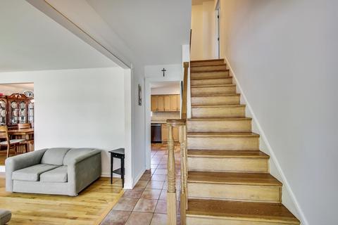 907 E Baldwin Rd, Palatine, IL 60074 photo 5