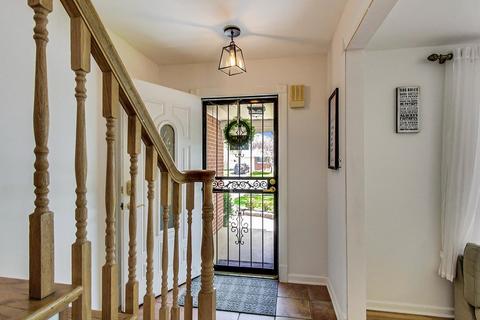 907 E Baldwin Rd, Palatine, IL 60074 photo 6