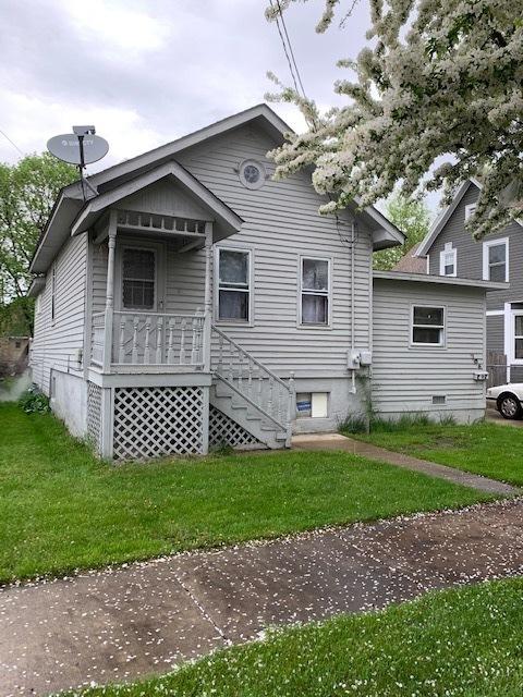 706 E Downer Pl, Aurora, IL 60505 photo 1