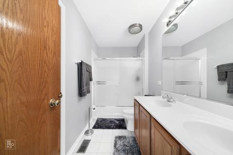 1530 Old Forge Rd, Bartlett, IL 60103 photo 31