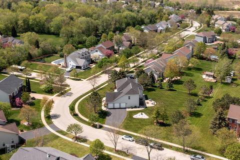 1530 Old Forge Rd, Bartlett, IL 60103 photo 41