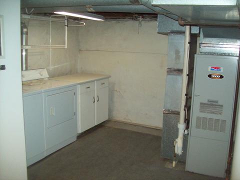 200 4th St, Walnut, IL 61376 photo 20