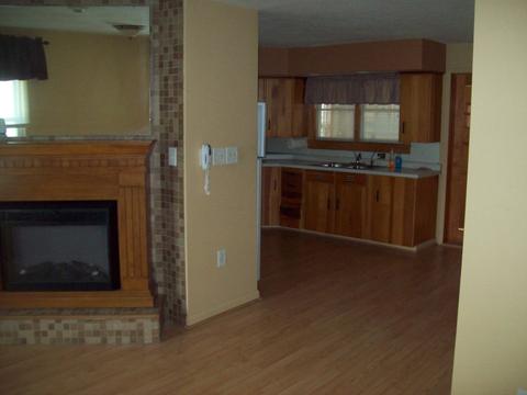 200 4th St, Walnut, IL 61376 photo 11