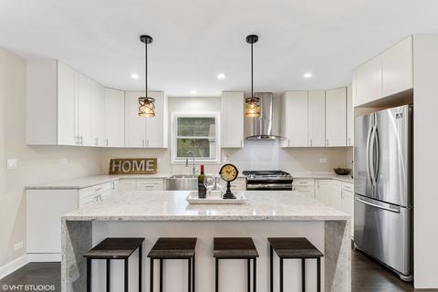 1781 Taft Ave, Rolling Meadows, IL 60008 photo 4