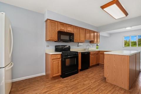 1105 Aspen St, Hoffman Estates, IL 60169 photo 12