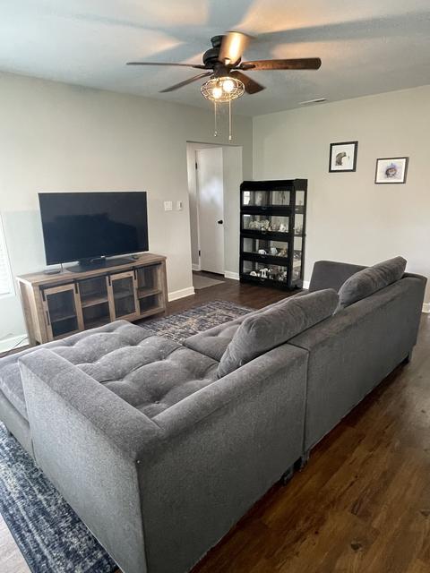 1438 N Ashbel Ave, Berkeley, IL 60163 photo 4