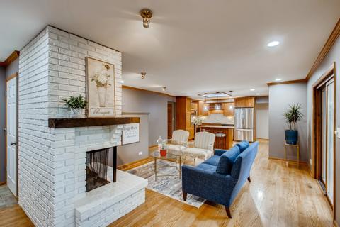 1705 E Mohawk Ln, Mount Prospect, IL 60056 photo 12