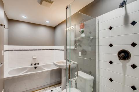 1705 E Mohawk Ln, Mount Prospect, IL 60056 photo 16