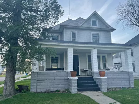 224 S Pine St, Buda, IL 61314 photo 1