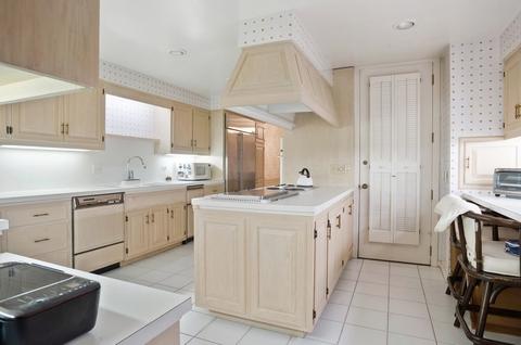 56 Elm St, Chicago, IL 60611 photo 11