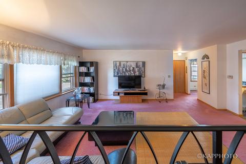 631 Beau Ct, Des Plaines, IL 60016 photo 8