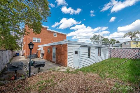 631 Beau Ct, Des Plaines, IL 60016 photo 4