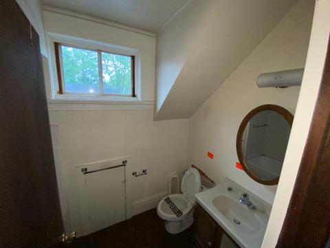 414 E Illinois St, Wheaton, IL 60187 photo 8