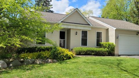 1210 Charles Ave, Algonquin, IL 60102 photo 2