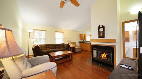 1210 Charles Ave, Algonquin, IL 60102 photo 3