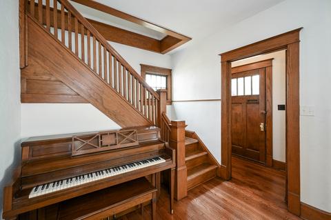 708 Irving Ave, Wheaton, IL 60187 photo 4