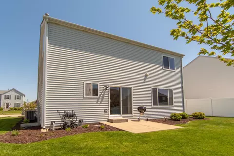 1801 Silver Ridge Dr, Plainfield, IL 60586 photo 9
