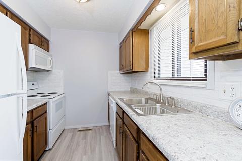 1404 Keller Rd #9, Normal, IL 61761 photo 10