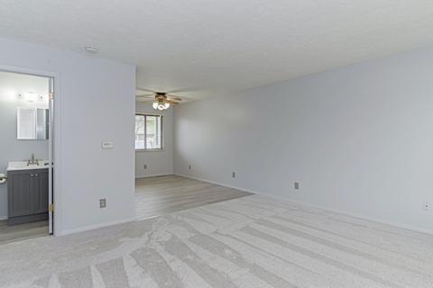 1404 Keller Rd #9, Normal, IL 61761 photo 7