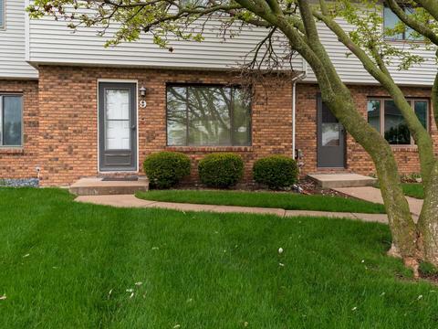 1404 Keller Rd #9, Normal, IL 61761 photo 3