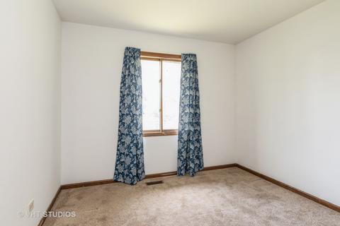4708 Home Ave, Mchenry, IL 60050 photo 11