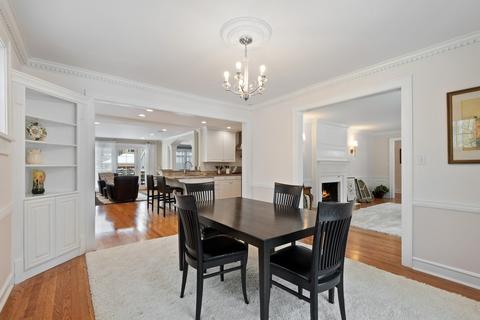 2720 Harrison St, Evanston, IL 60201 photo 7