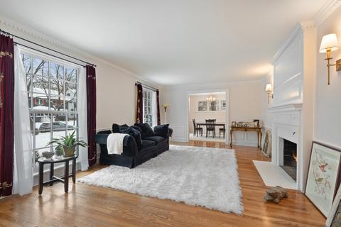 2720 Harrison St, Evanston, IL 60201 photo 4