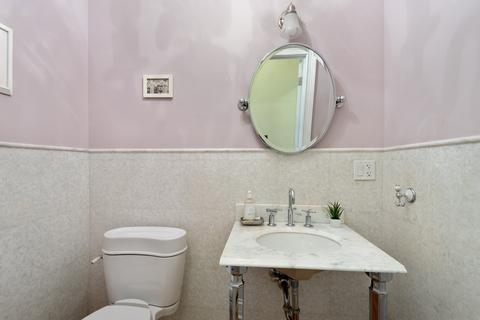 2720 Harrison St, Evanston, IL 60201 photo 13