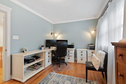 2720 Harrison St, Evanston, IL 60201 photo 23