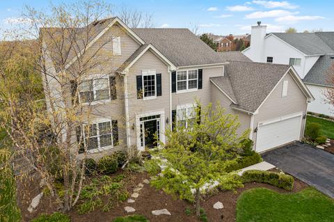 1012 Balmoral Ln, Elgin, IL 60120 photo 1