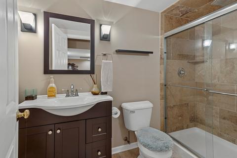 1012 Balmoral Ln, Elgin, IL 60120 photo 20