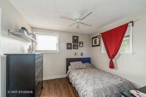 4037 Ruby St, Schiller Park, IL 60176 photo 9