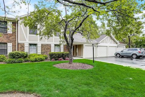 1020 Ferndale Ct #C2, Wheeling, IL 60090 photo 1