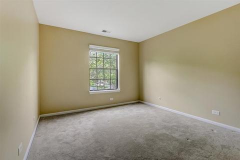 1020 Ferndale Ct #C2, Wheeling, IL 60090 photo 14