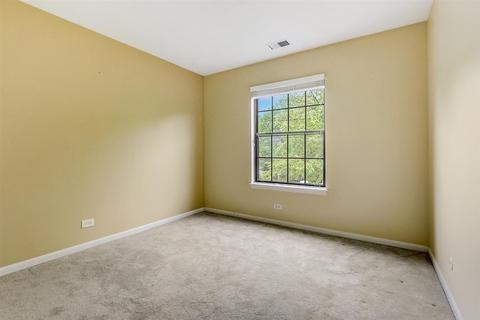 1020 Ferndale Ct #C2, Wheeling, IL 60090 photo 17