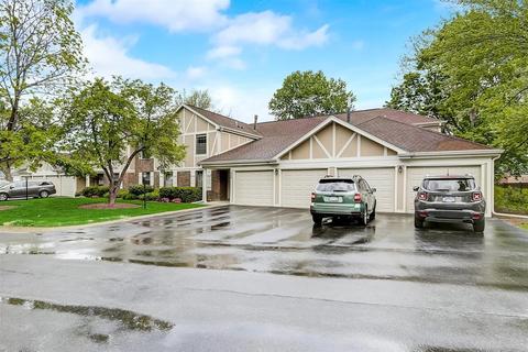 1020 Ferndale Ct #C2, Wheeling, IL 60090 photo 3