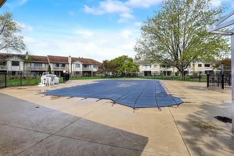 1020 Ferndale Ct #C2, Wheeling, IL 60090 photo 25