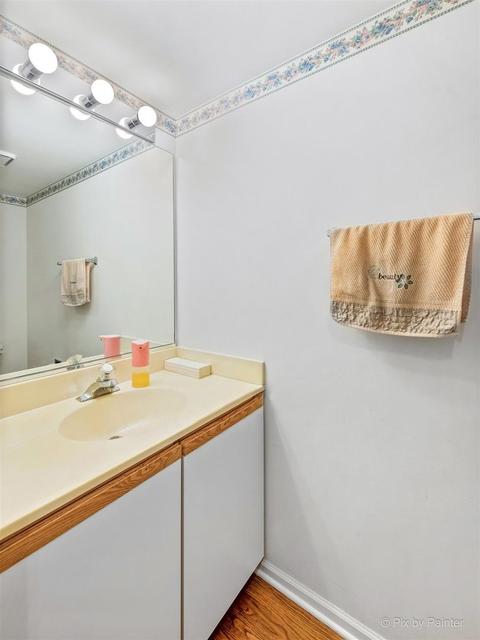 553 Philip Dr, Bartlett, IL 60103 photo 11