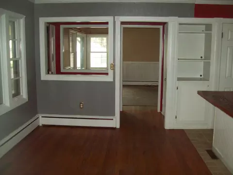505 W North St, Walnut, IL 61376 photo 12