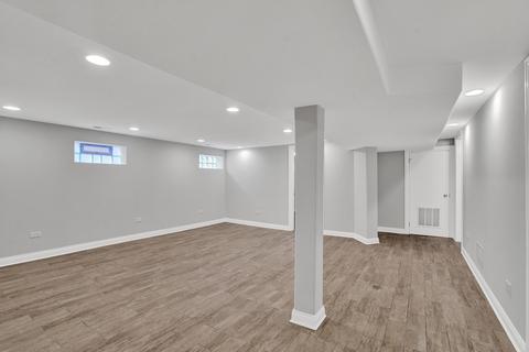 9632 S Avalon Ave, Chicago, IL 60628 photo 16