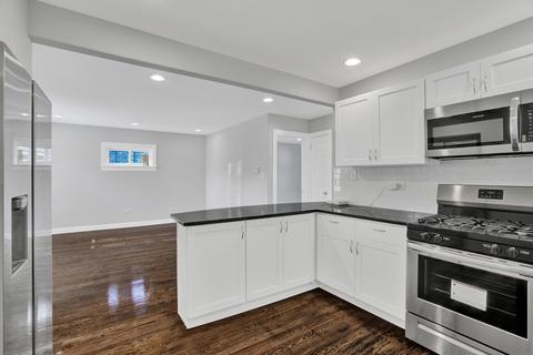 9632 S Avalon Ave, Chicago, IL 60628 photo 10