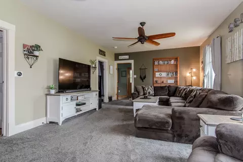 1304 Huron St, Ottawa, IL 61350 photo 4