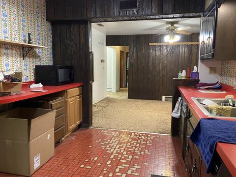 88 Gromer Rd, Elgin, IL 60120 photo 18