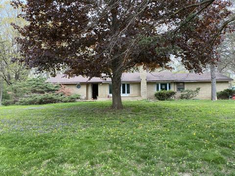 88 Gromer Rd, Elgin, IL 60120 photo 2