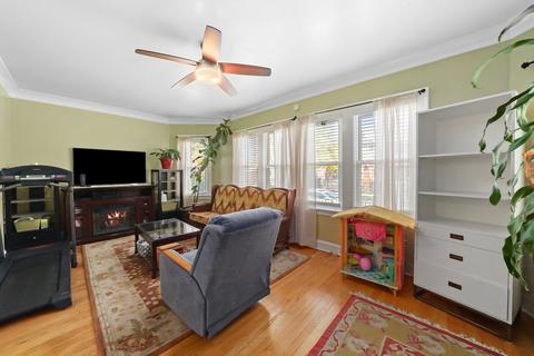 6920 S Artesian Ave, Chicago, IL 60629 photo 6